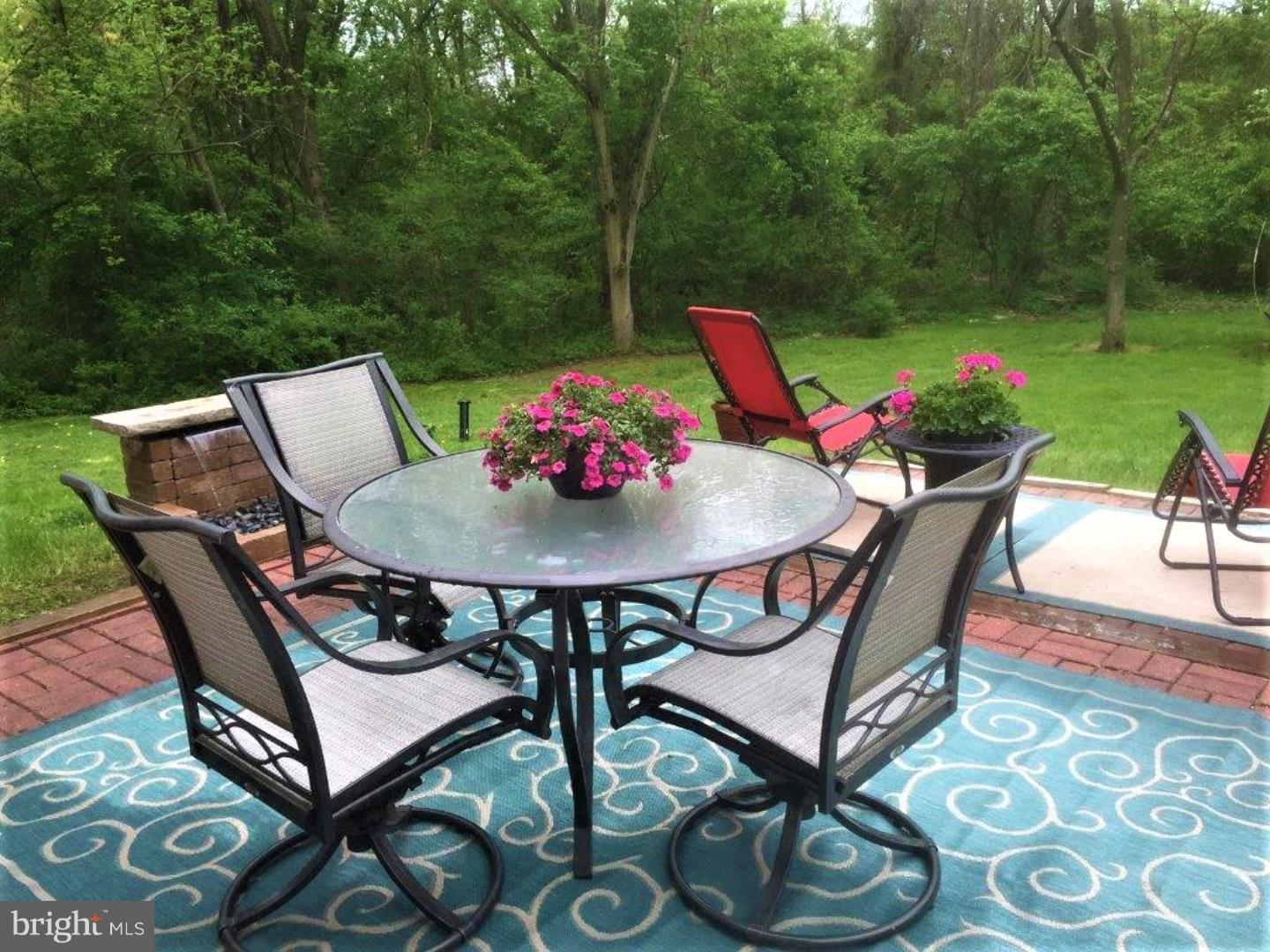 305 Oxford Road Villanova, PA 19085 - Photo 24 of 25 Patio