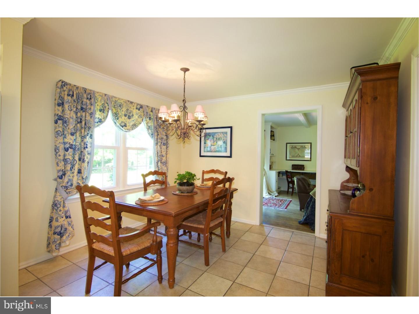 305 Oxford Road Villanova, PA 19085 - Photo 8 of 25 Breakfast Room