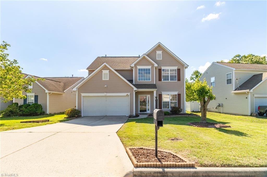 2115 Cliffvale Drive High Point, NC 27262 - Photo 2 of 30