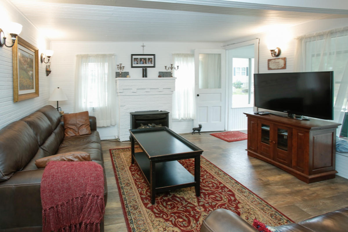 21719 Spring Street Sturgis, MI 49091 - Photo 2 of 9 21719 spring ave-104
