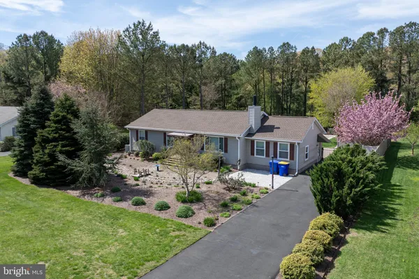 $985,000 | 16 Sandalwood Drive, Rehoboth Beach, DE 19971