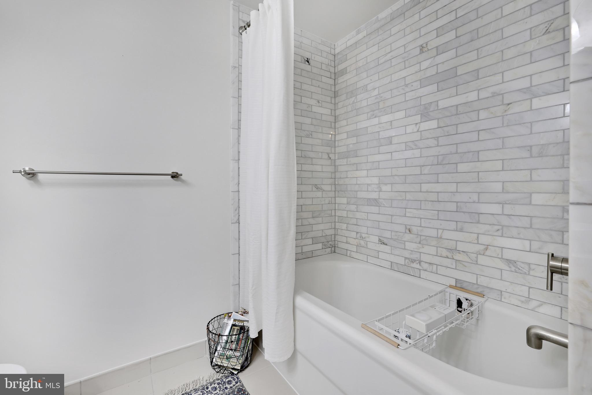 1025 First Street Southeast, Unit 609 Washington, DC 20003 - Photo 5 of 66 Gallery Image 5
