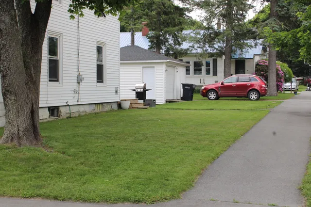 $269,999 | 12 14th Street, Bangor, ME 04401