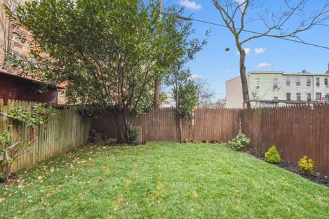 $929,000 | 292 Forrest Street, Jersey City, NJ 07304