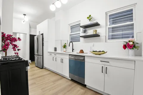 $929,000 | 292 Forrest Street, Jersey City, NJ 07304