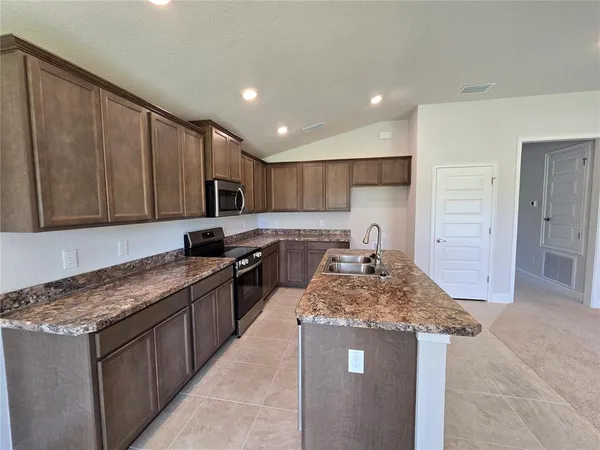 $261,650 | 4993 North Triple Eagle Path, Beverly Hills, FL 34465