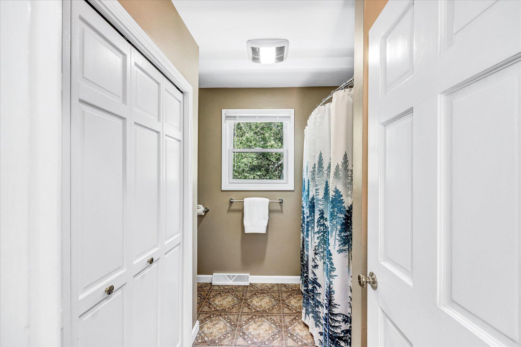 127 South Sandwich Road Mashpee, MA 02649 - Photo 25 of 55 a view of entryway with window