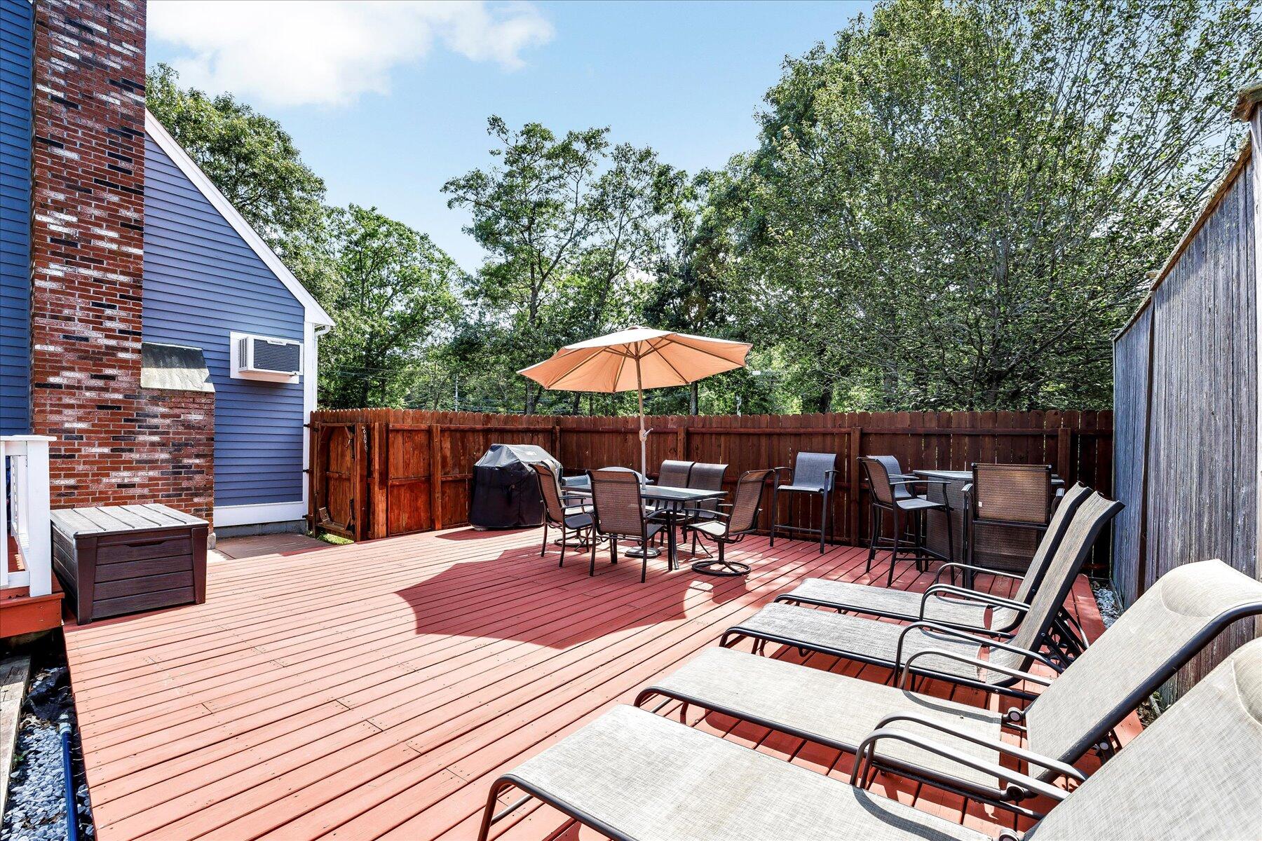 127 South Sandwich Road Mashpee, MA 02649 - Photo 46 of 55 13-Y1A1036