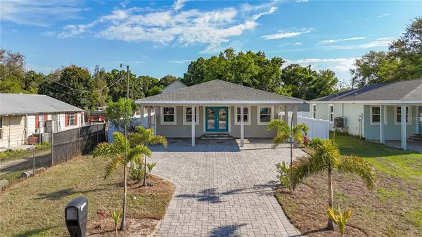 $2,300 | 321 21st Street West, Palmetto, FL 34221
