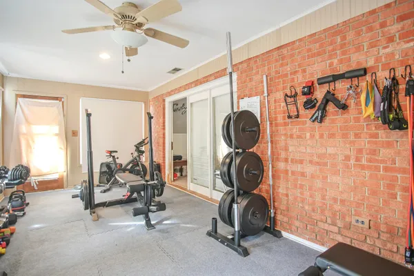 $189,950 | 605 South Ayrshire Avenue, Crosbyton, TX 79322