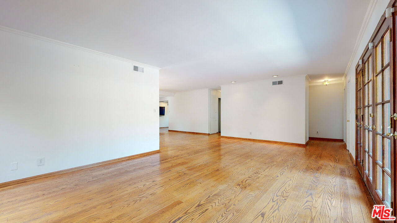 4535 El Prieto Road Altadena, CA 91001 - Photo 11 of 41 a view of empty room with wooden floor