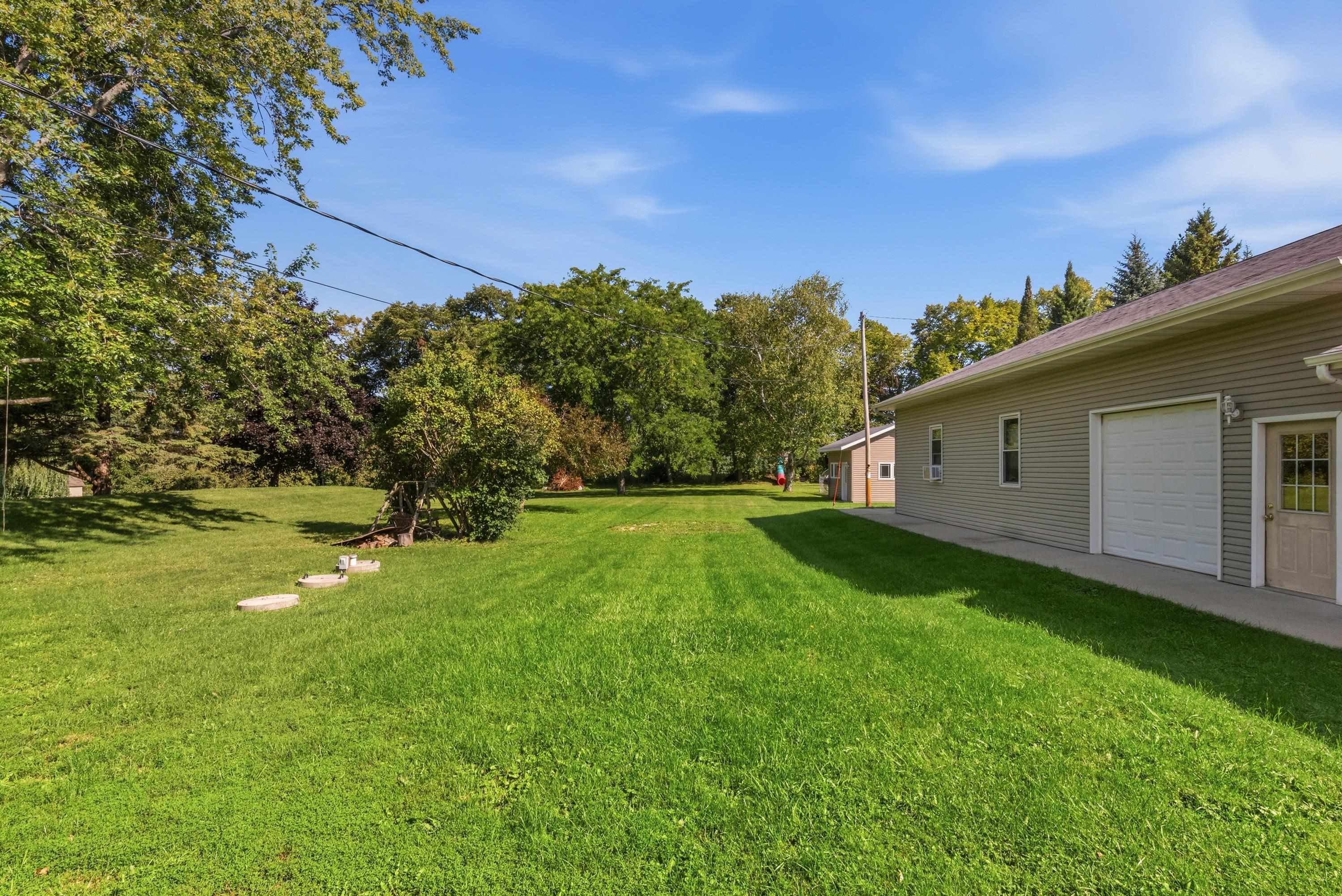 W9319 Blewett Road Eldorado, WI 54932 - Photo 6 of 19 Gallery Image 6