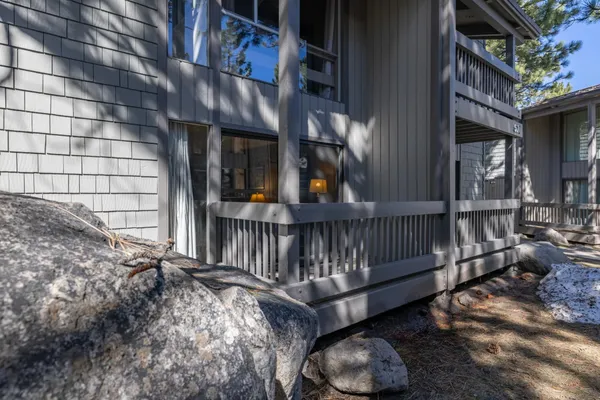 $559,000 | 286 Old Mammoth Road, Unit 56, Mammoth Lakes, CA 93546