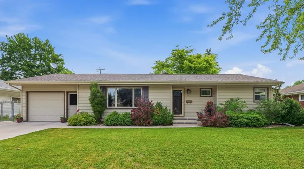 $289,999 | 99 South Sallie Avenue, Fond du Lac, WI 54935