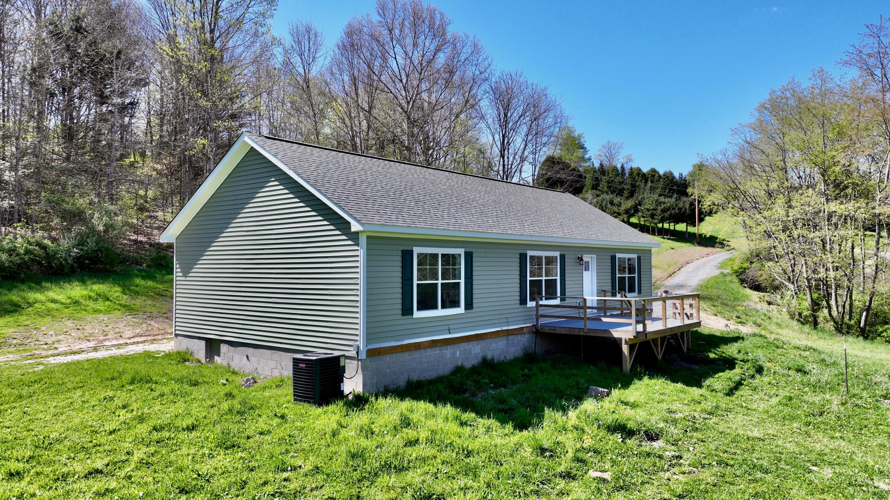 5689 Denmar Road Hillsboro, WV 24946 - Photo 9 of 22 Gallery Image 9