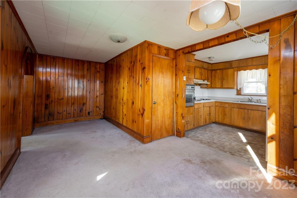 481 Alexander Road Alexander, NC 28701 - Photo 6 of 24 Gallery Image 6