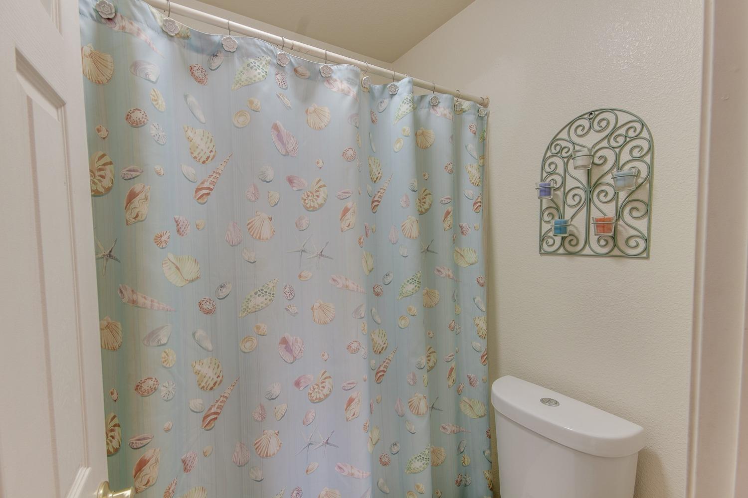 1857 Riverside Way Los Banos, CA 93635 - Photo 14 of 43 Gallery Image 14