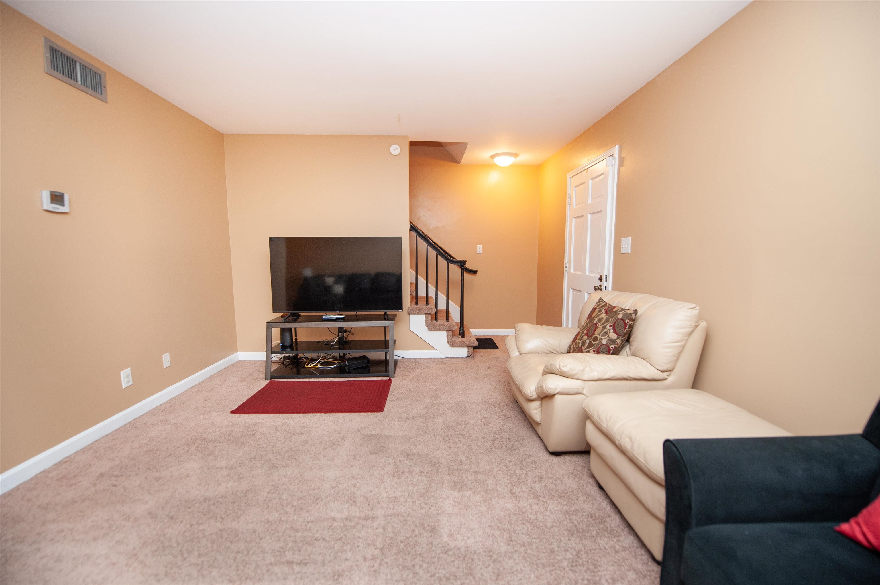 1470 Dover Road Spartanburg, SC 29301 - Photo 4 of 23