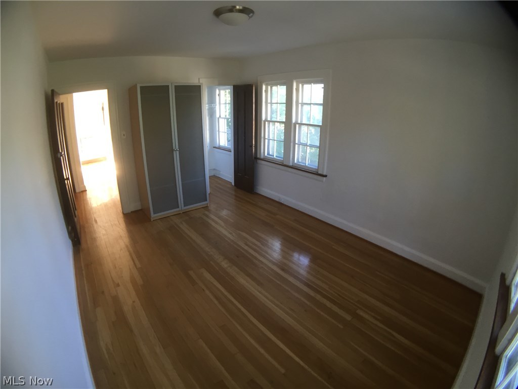 3065 East Overlook Road Cleveland, OH 44118 - Photo 11 of 24