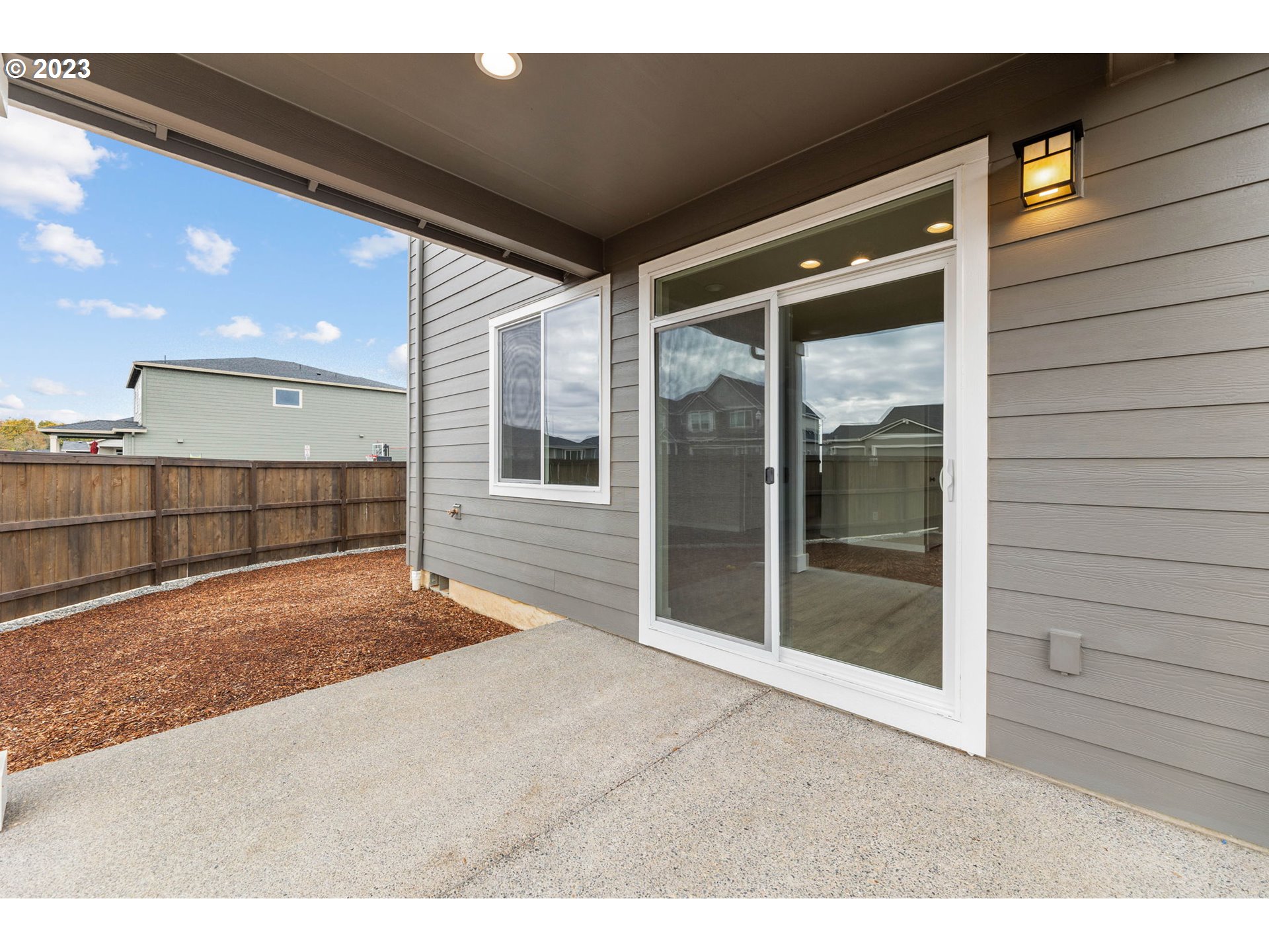 8703 North 6th Way Ridgefield, WA 98642 - Photo 36 of 39 a view of outdoor space
