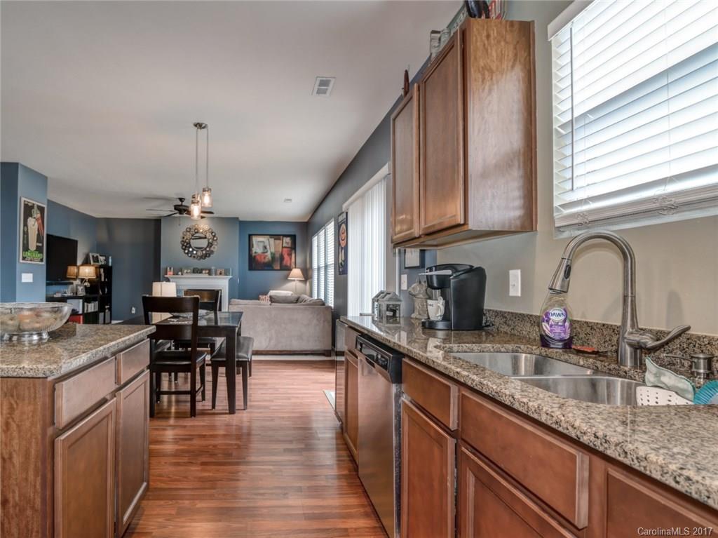 8641 Heartleaf Road Charlotte, NC 28227 - Photo 9 of 24 Gallery Image 9