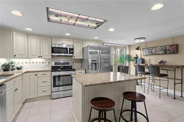 $525,000 | 3865 Mabry Road Northeast, Roswell, GA 30075
