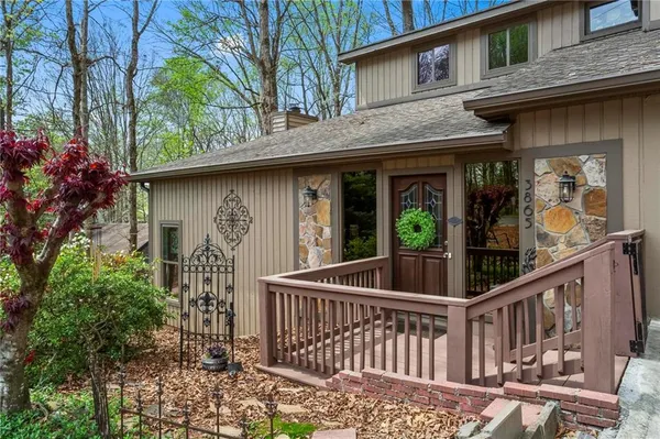 $525,000 | 3865 Mabry Road Northeast, Roswell, GA 30075