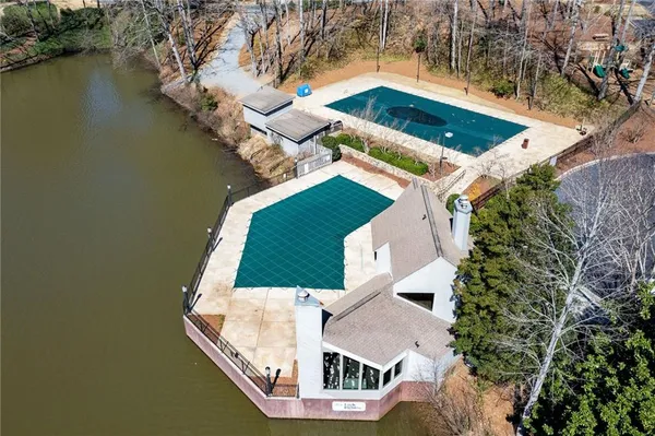$525,000 | 3865 Mabry Road Northeast, Roswell, GA 30075