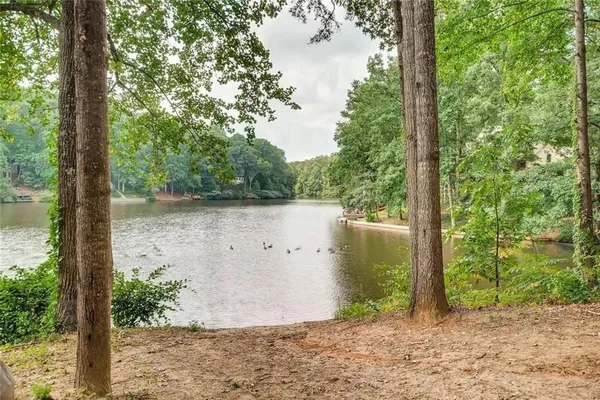 $525,000 | 3865 Mabry Road Northeast, Roswell, GA 30075