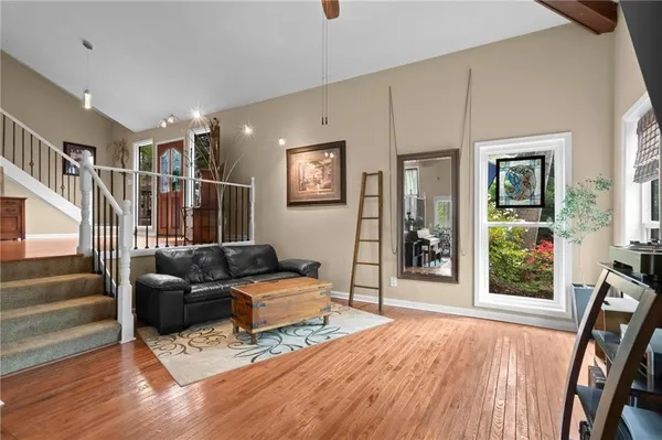 $525,000 | 3865 Mabry Road Northeast, Roswell, GA 30075