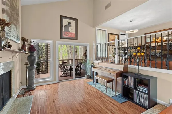 $525,000 | 3865 Mabry Road Northeast, Roswell, GA 30075