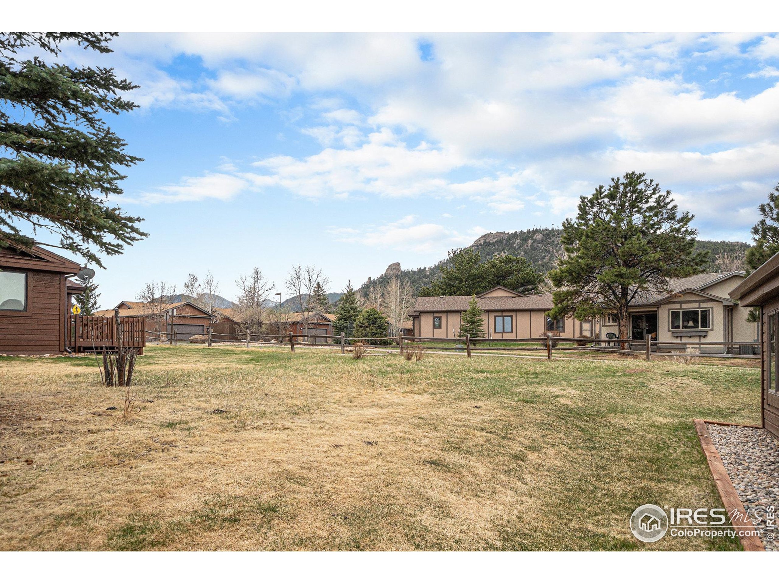 1422 Matthew Circle, Unit 2 Estes Park, CO 80517 - Photo 23 of 30 a view of an outdoor space and yard