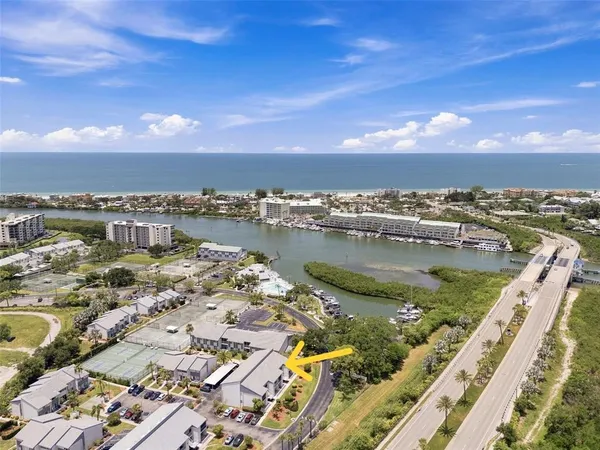 $399,000 | 14800 Walsingham Road, Unit 614, Largo, FL 33774
