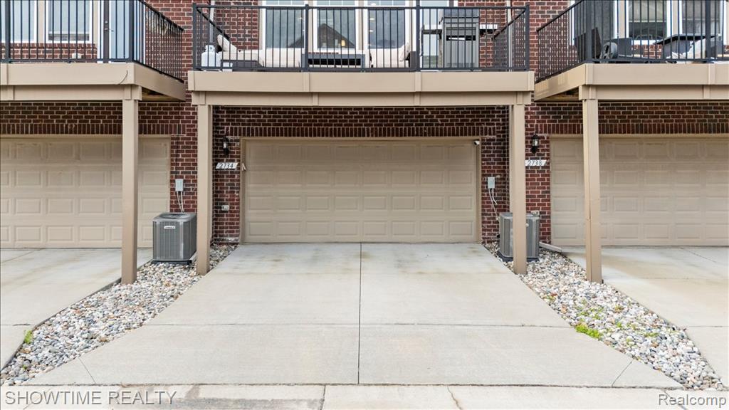2734 Helmsdale Circle Rochester, MI 48307 - Photo 45 of 48