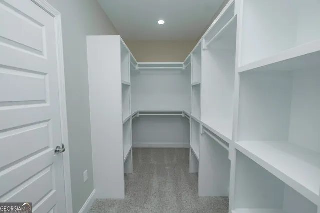 a view of walk in closet