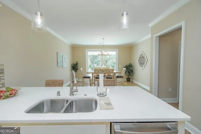 a close view of sink and tap