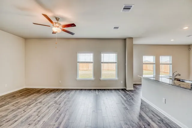 $1,945 | 400 Lynn Lotus Drive, Katy, TX 77493