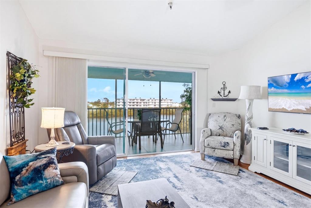 1401 South McCall Road, Unit 303A Englewood, FL 34223 - Photo 8 of 50