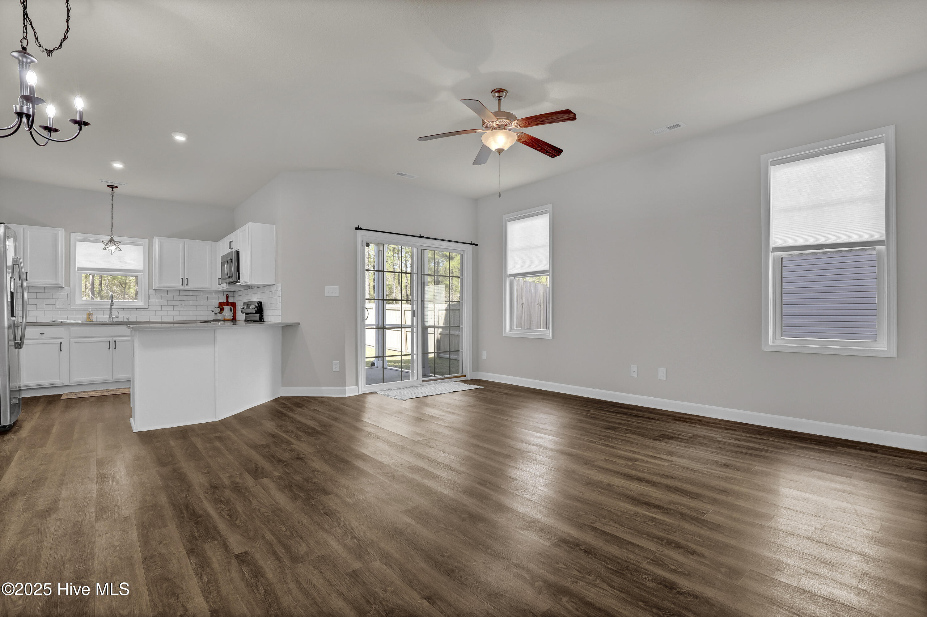 351 Frisco Way Holly Ridge, NC 28445 - Photo 7 of 30 007_6g8a7452_223