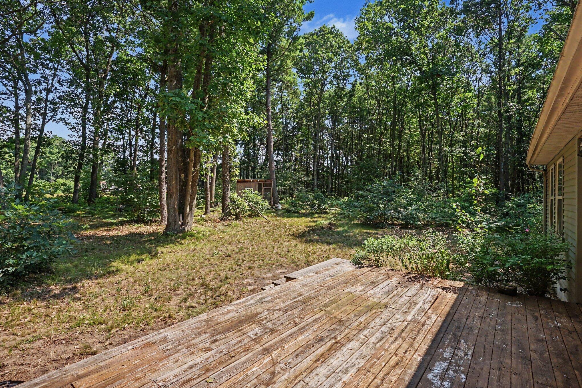 416 East River Road Muskegon, MI 49445 - Photo 35 of 43 035_file_9843