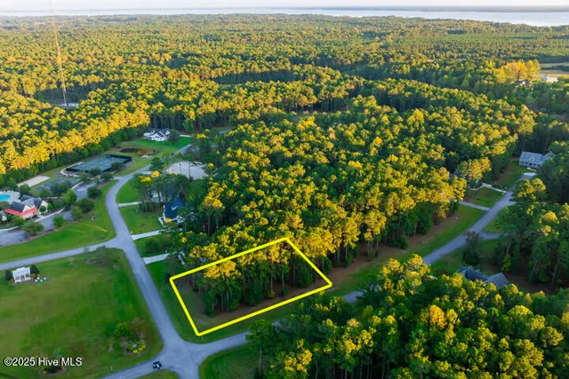 $54,000 | 68 Wild Swan Lane, Minnesott Beach, NC 28510