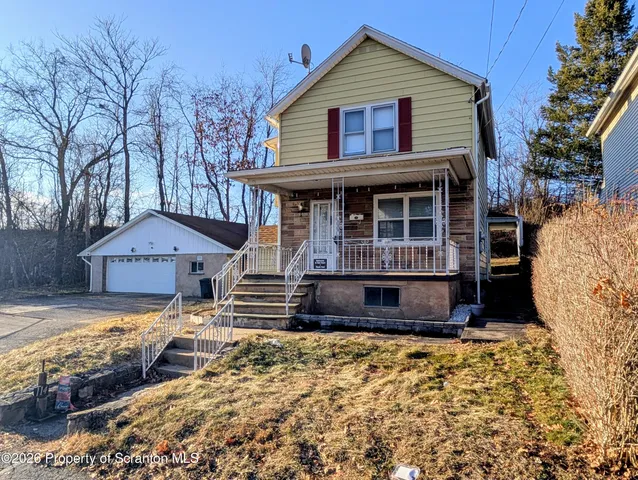 $229,900 | 114 Maloney Street, Dunmore, PA 18512