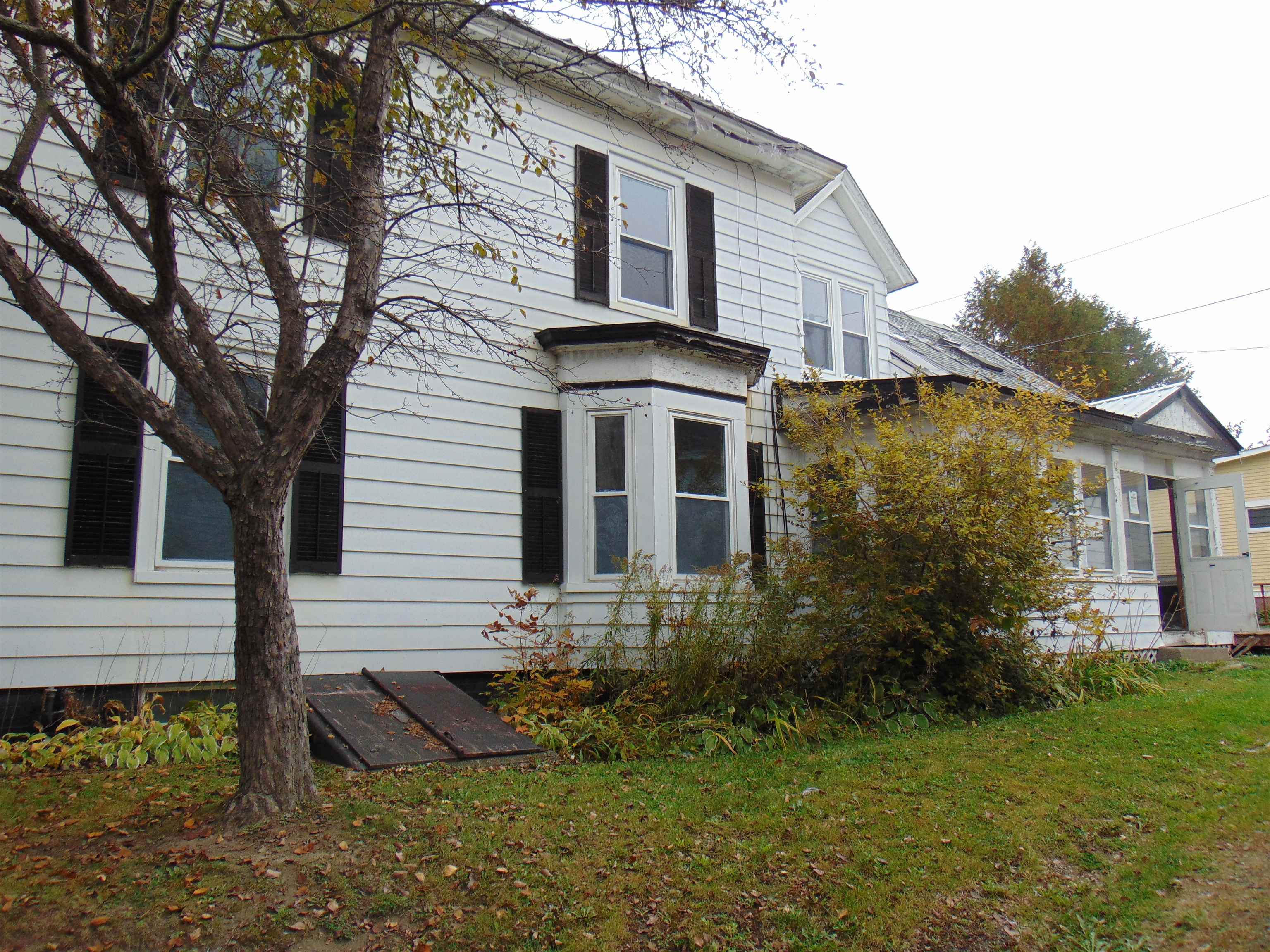 202 Spring Street St. Johnsbury, VT 05819 - Photo 1 of 39 Gallery Image 1