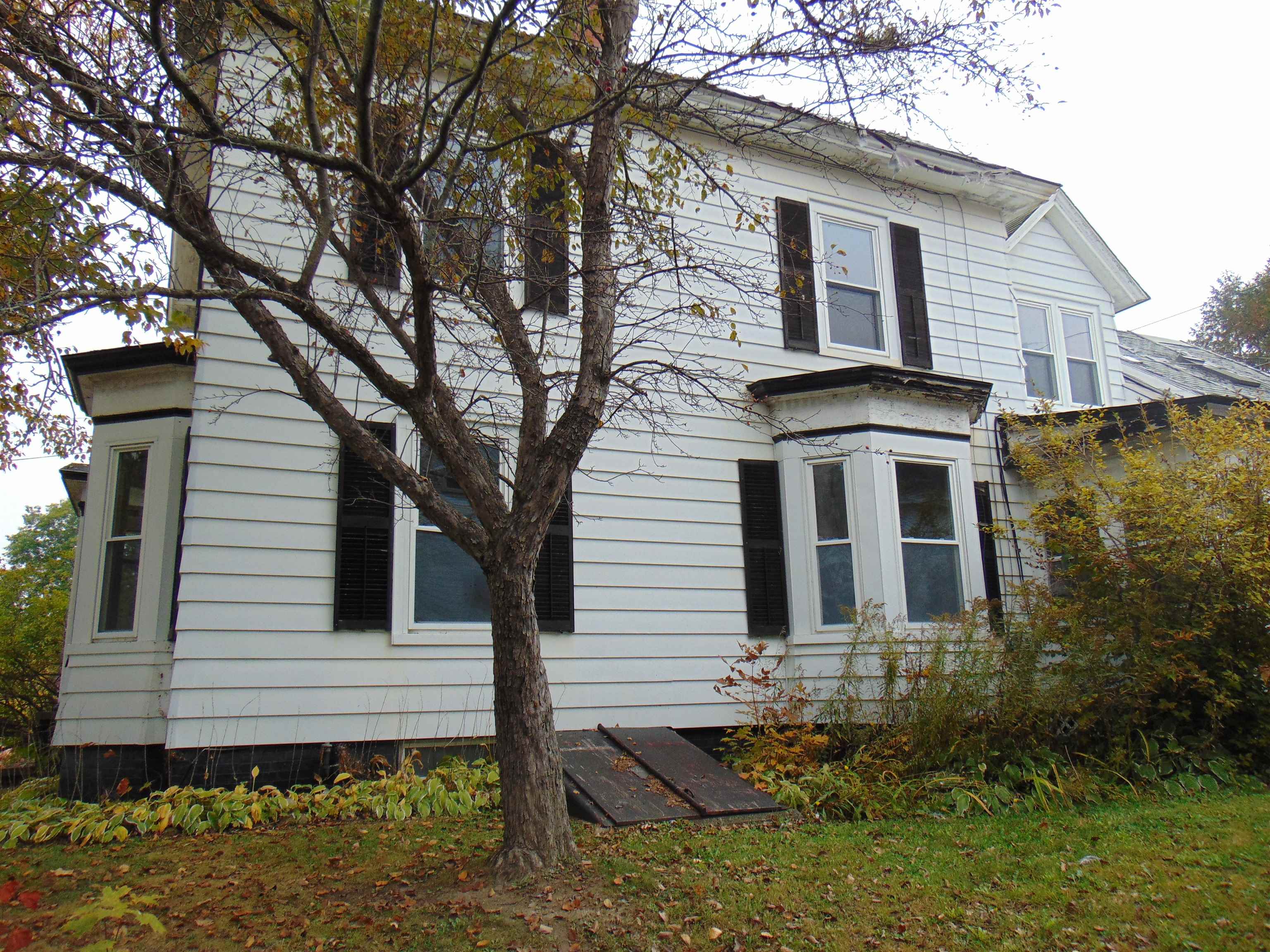 202 Spring Street St. Johnsbury, VT 05819 - Photo 3 of 39 Gallery Image 3