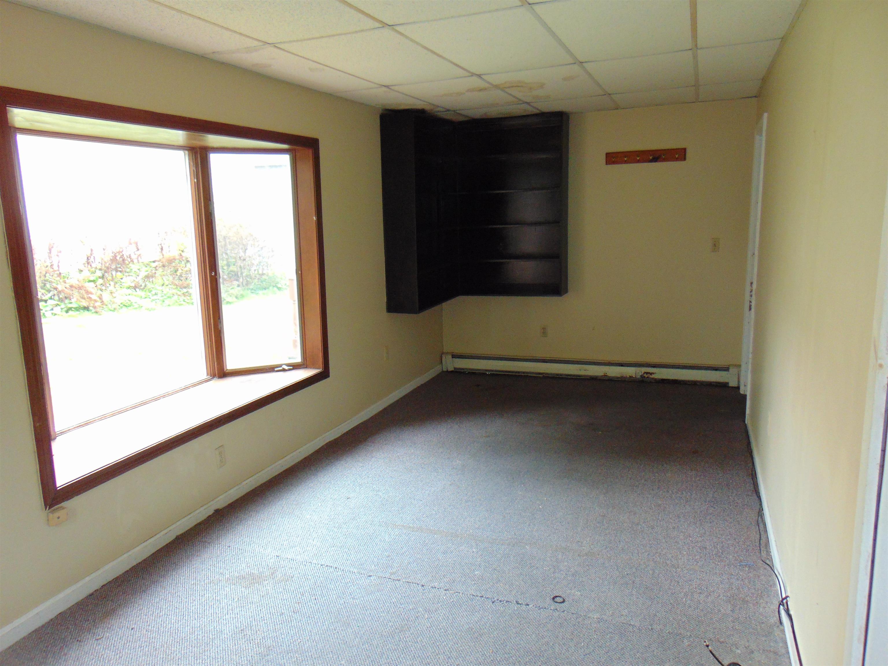 202 Spring Street St. Johnsbury, VT 05819 - Photo 21 of 39 Gallery Image 21
