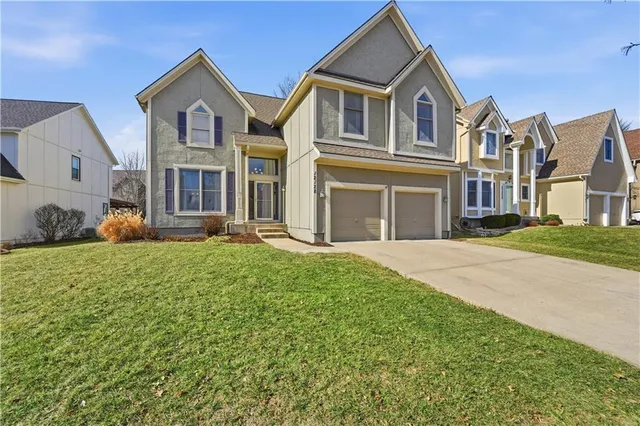 $559,950 | 12128 Hardy Street, Overland Park, KS 66213