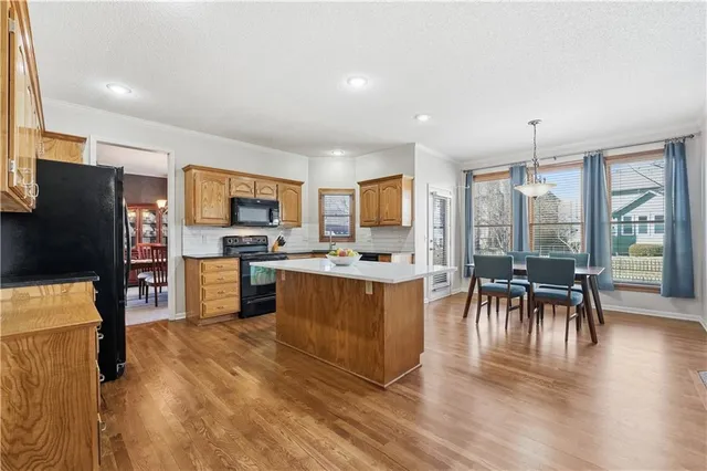 $559,950 | 12128 Hardy Street, Overland Park, KS 66213