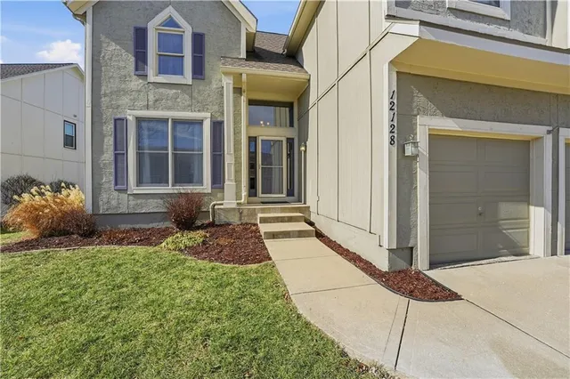 $559,950 | 12128 Hardy Street, Overland Park, KS 66213