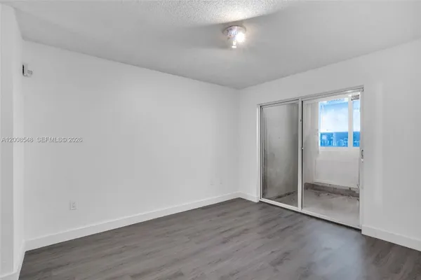 $2,500 | 269 Northwest 7th Street, Unit 121, Miami, FL 33136