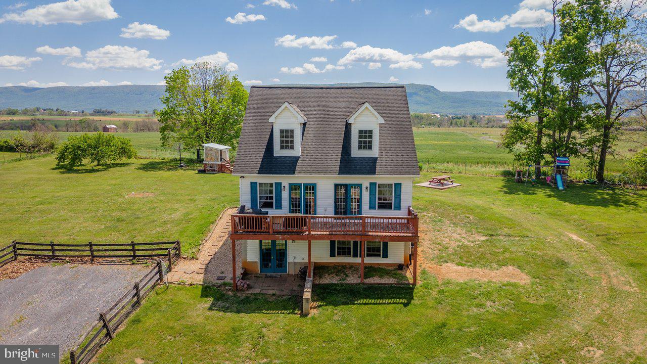 8570 South Middle Road Mount Jackson, VA 22842 - Photo 1 of 74